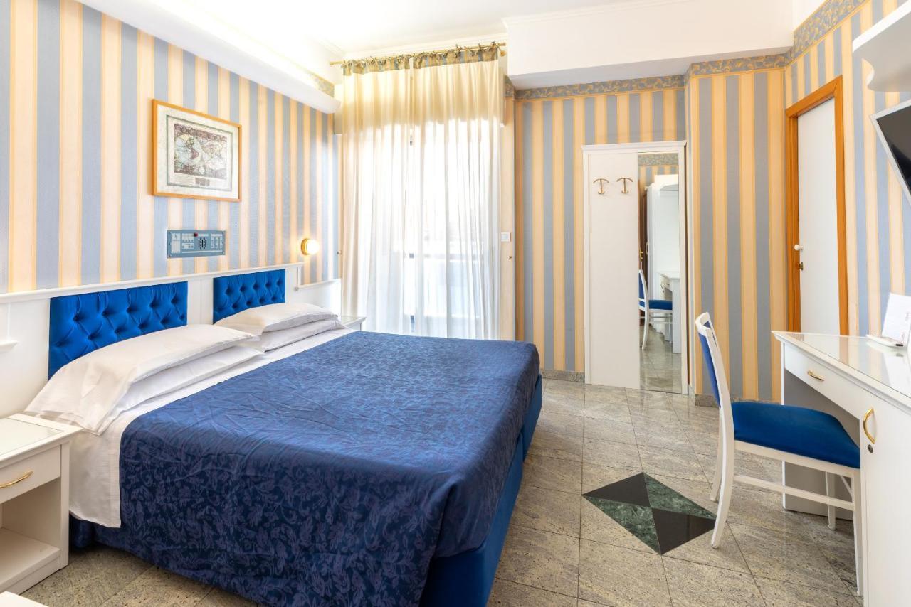Hotel Feldberg Riccione Exteriör bild